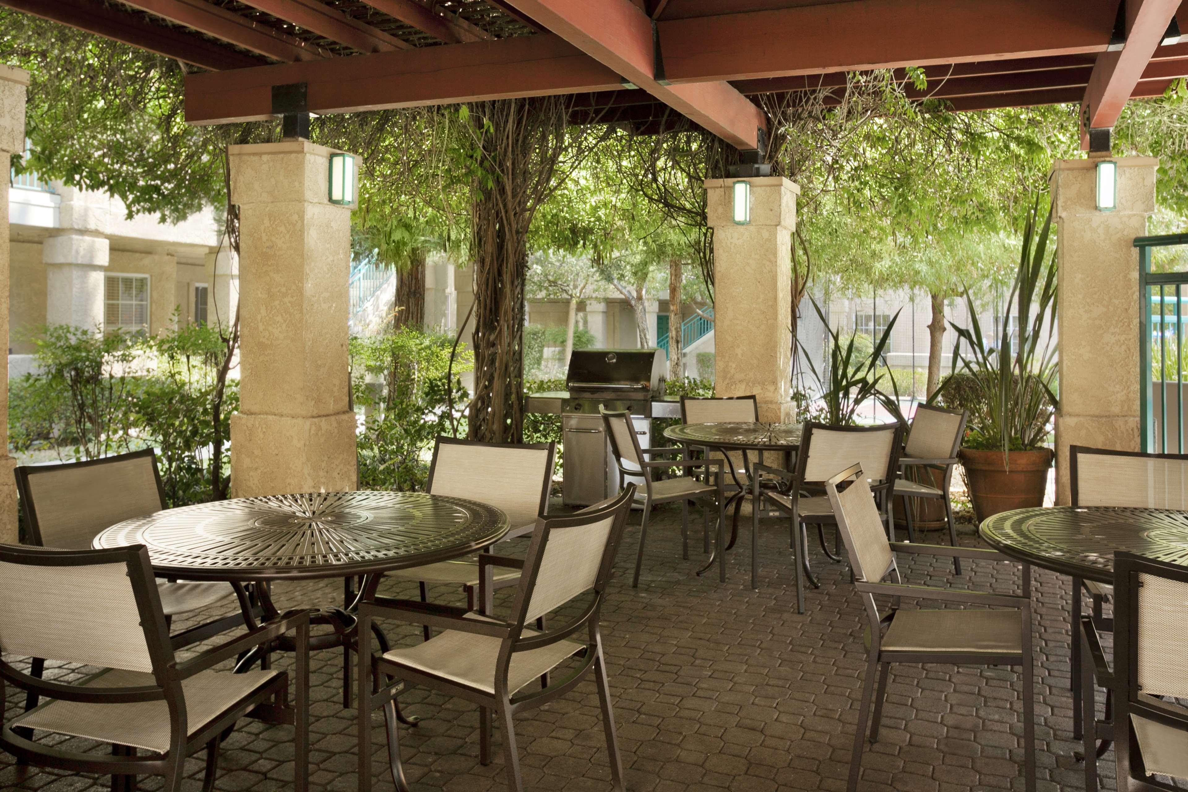 Hyatt House Pleasanton Hotel Eksteriør billede