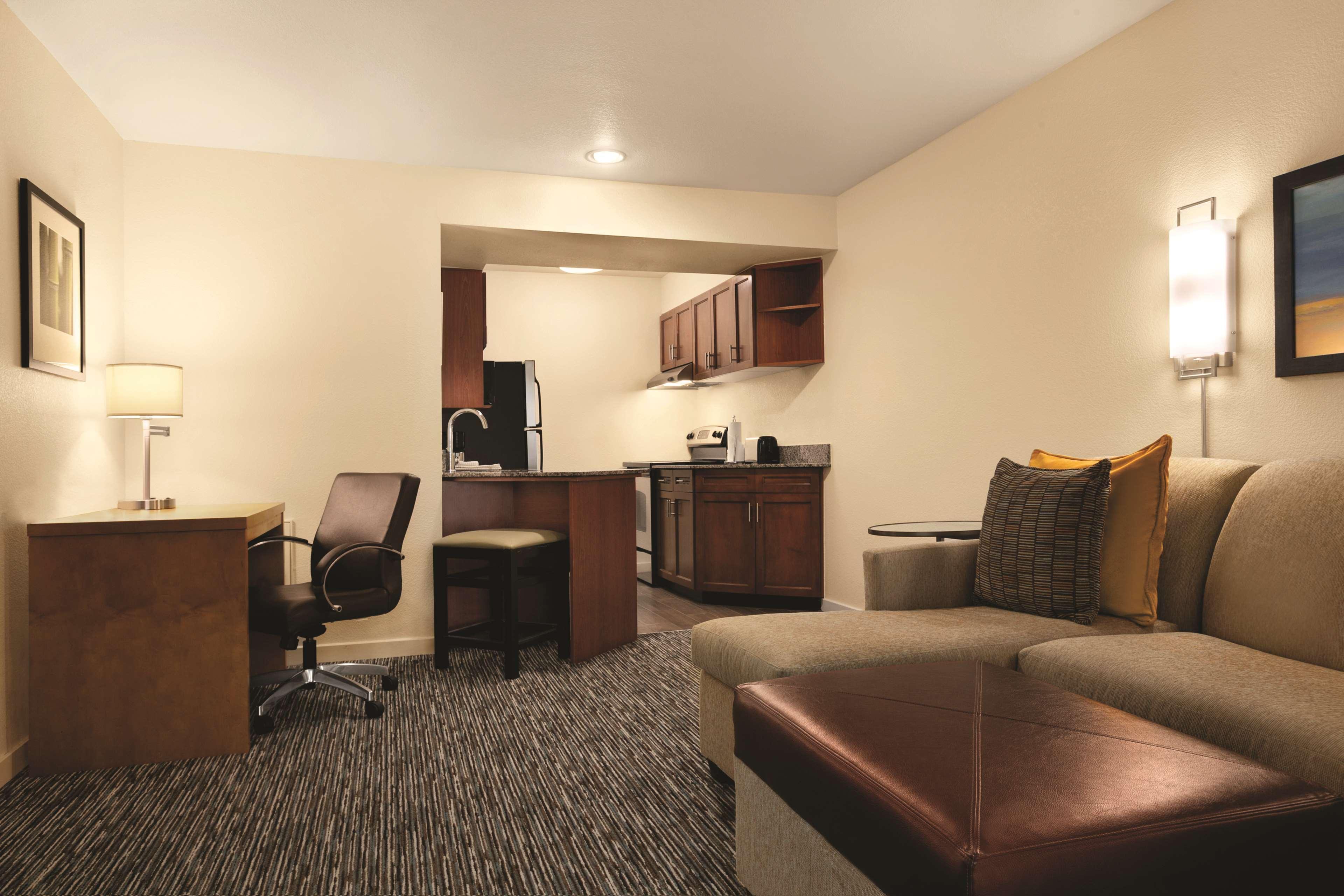 Hyatt House Pleasanton Hotel Eksteriør billede